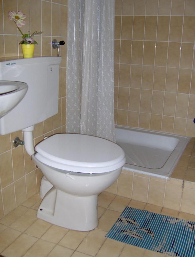 Apartments With A Parking Space Brela, Makarska - 11552 Ngoại thất bức ảnh